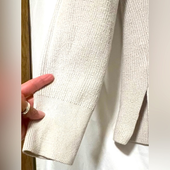 Lululemon Merino Wool-Blend Ribbed Crewneck Sweater Winter Cozy Oversized Soft - Picture 7 of 15